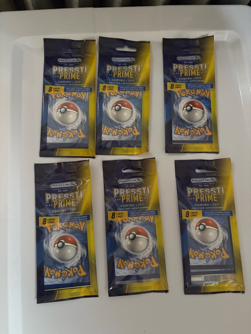Pokémon Presstii Prime Booster Pack - Blue & Yellow
